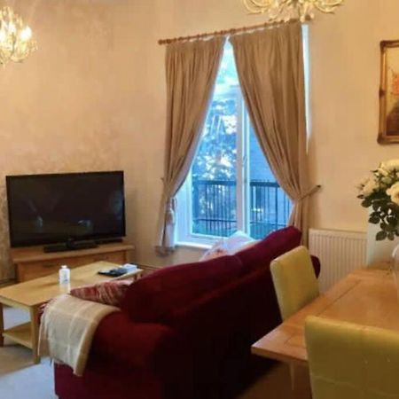 Spacious Apartment In The Heart Of Camden Town Лондон Екстер'єр фото